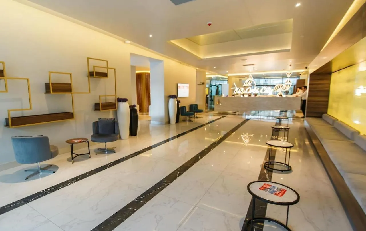 Orbi City Sea View Батуми 5*,